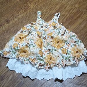 Sweet honey Tunic Size 6